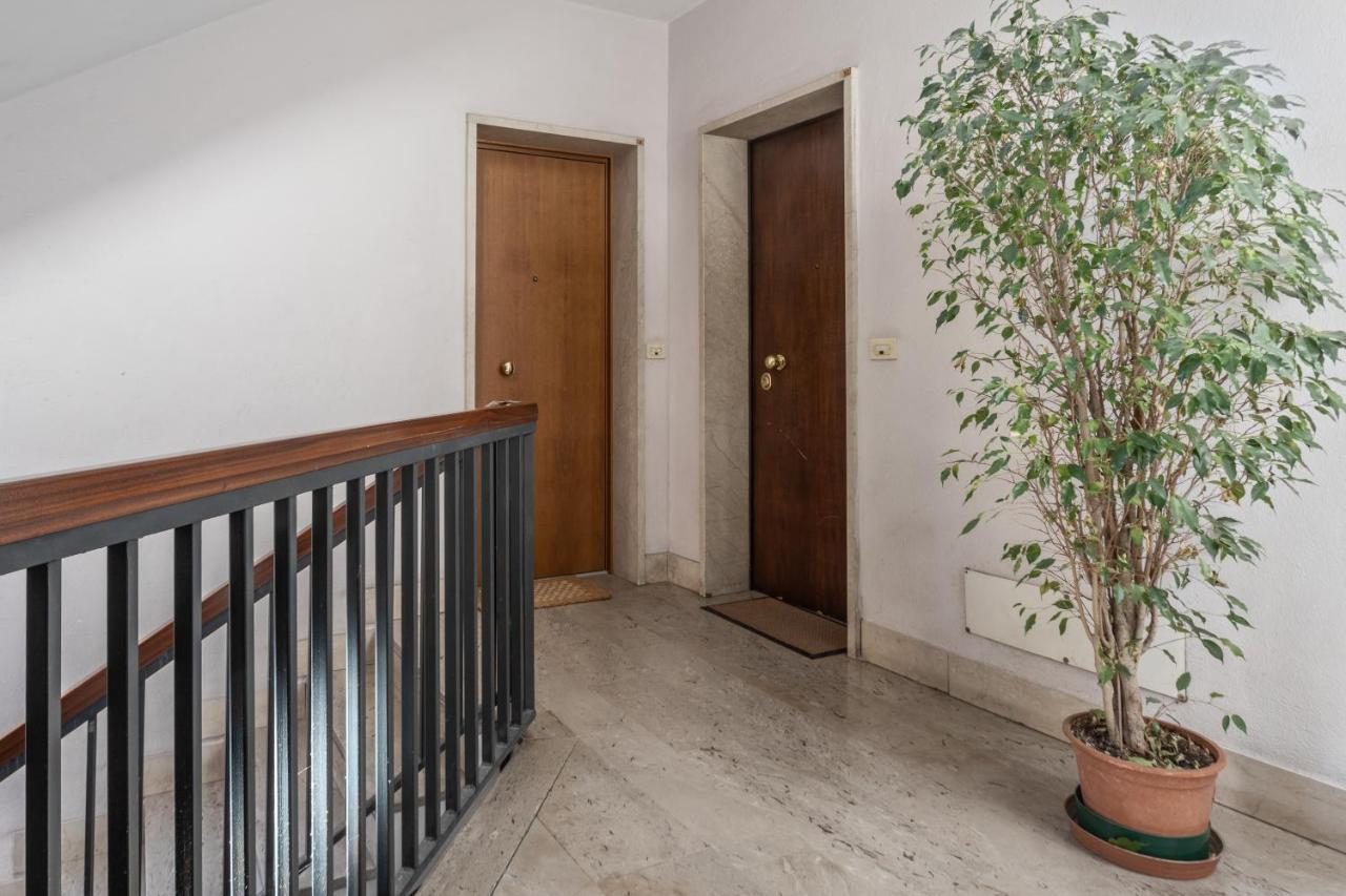 Cittadella Modern Studio - Pet Friendly! Верона Экстерьер фото